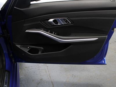 2021 BMW 330
