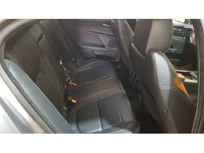 2018 Jaguar XE