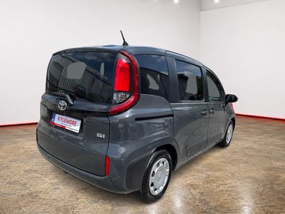 2023 Toyota Sienta