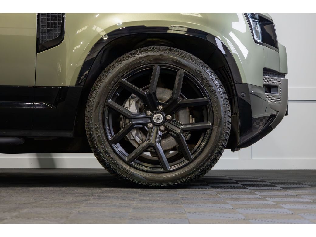 2022 Land Rover Defender 110