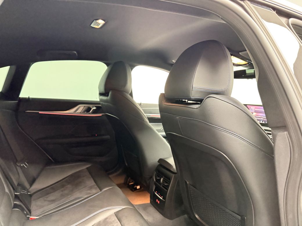 2024 BMW i4
