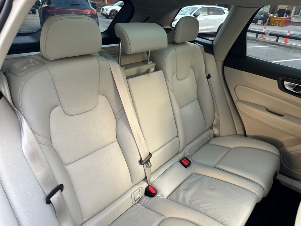 2023 Volvo XC60