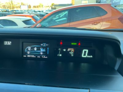 2015 Toyota Prius Alpha