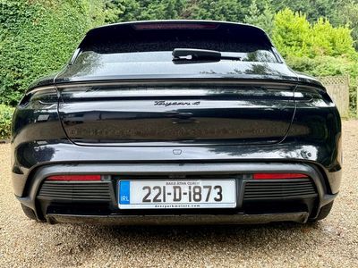 2022 Porsche Taycan