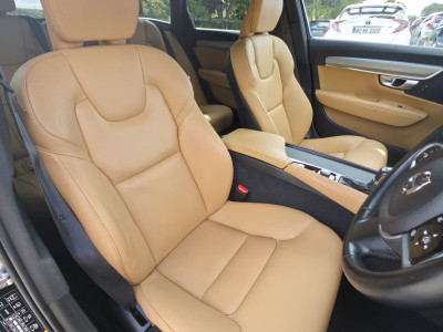 2020 Volvo V90