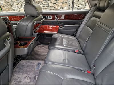 2000 Toyota Century