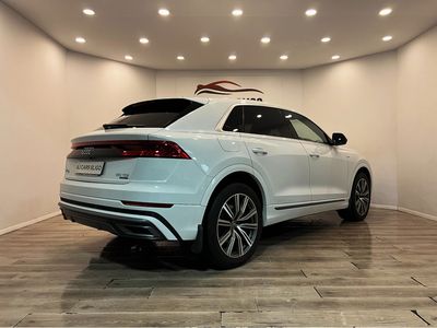 2020 Audi Q8