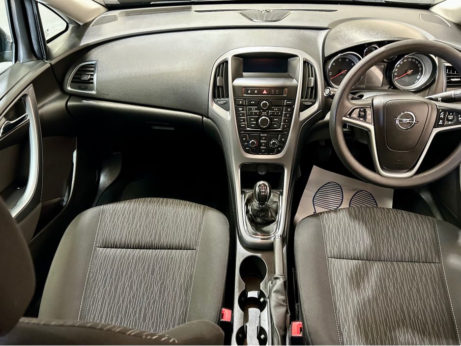 2014 Opel Astra