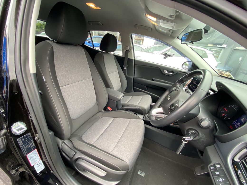 2023 Kia Stonic