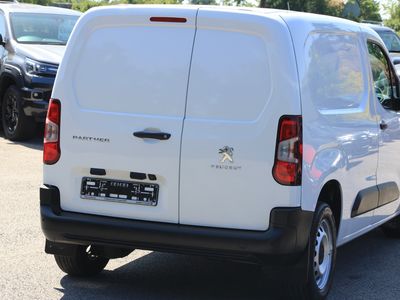 2023 Peugeot Partner