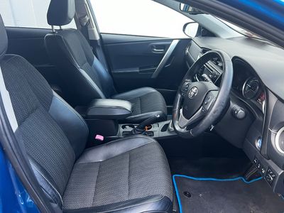 2013 Toyota Auris