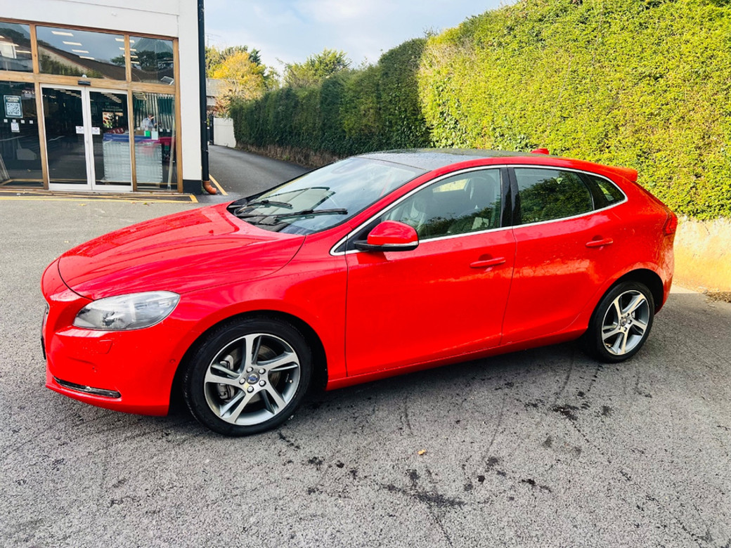 2015 Volvo V40