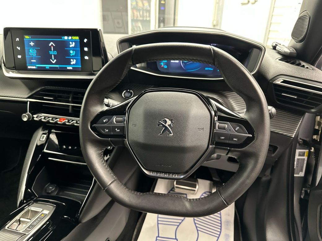 2023 Peugeot 2008