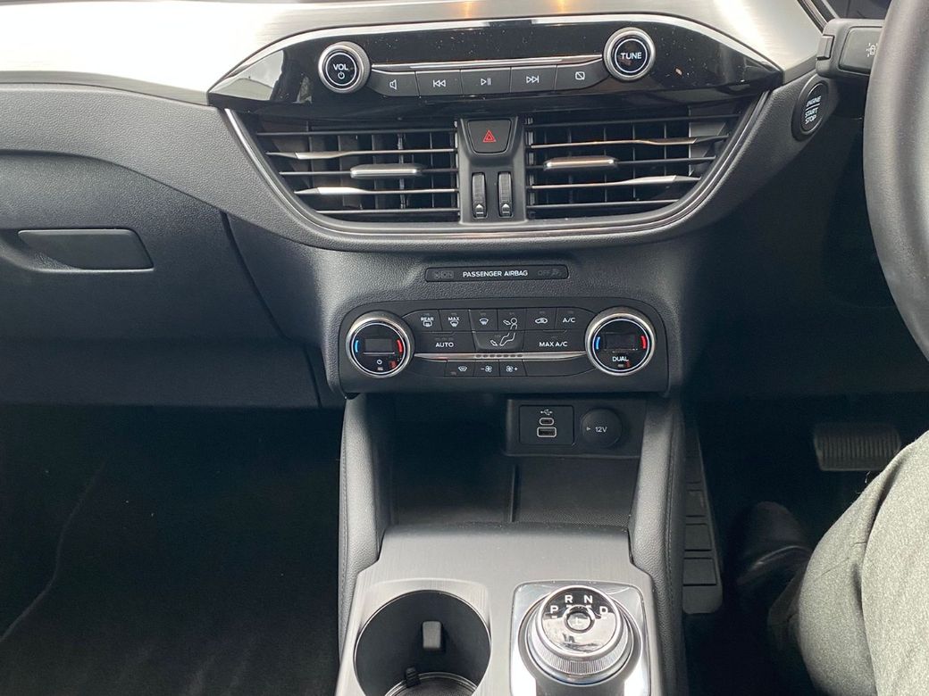 2022 Ford Kuga
