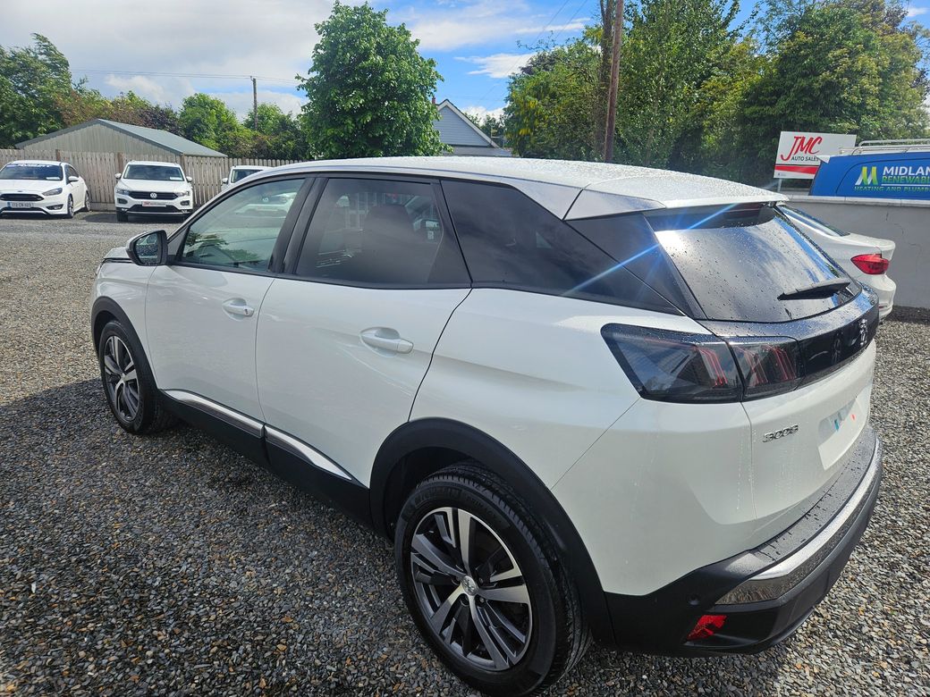 2021 Peugeot 5008