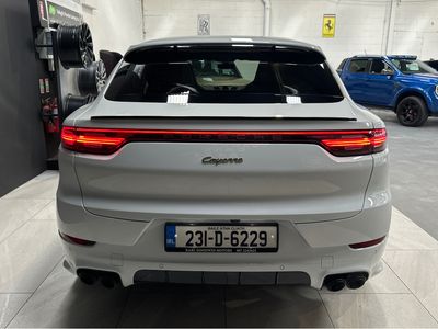 2023 Porsche Cayenne