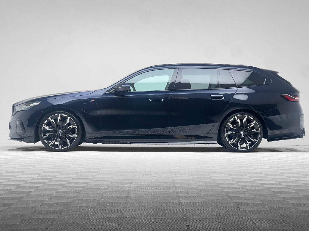 2025 BMW 5 Series