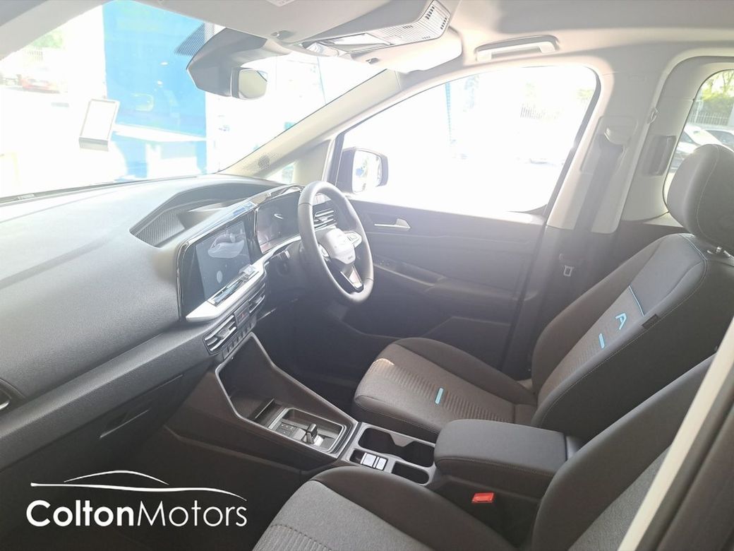 2026 Ford Tourneo Connect