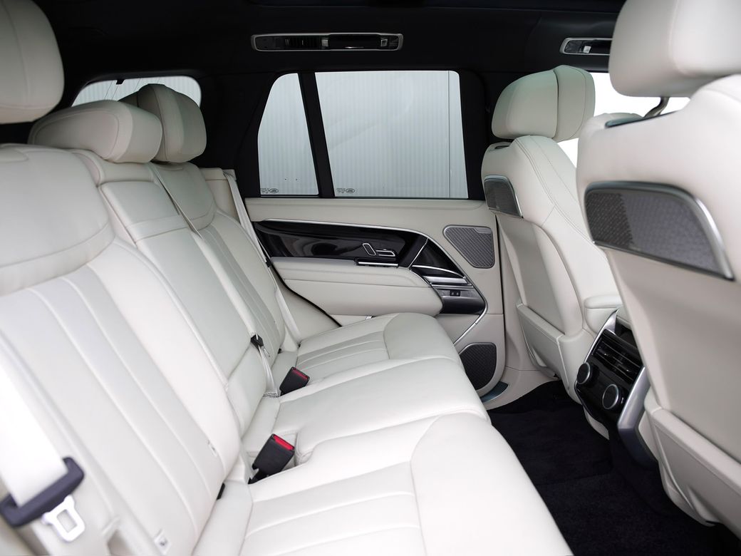 2026 Land Rover Range Rover