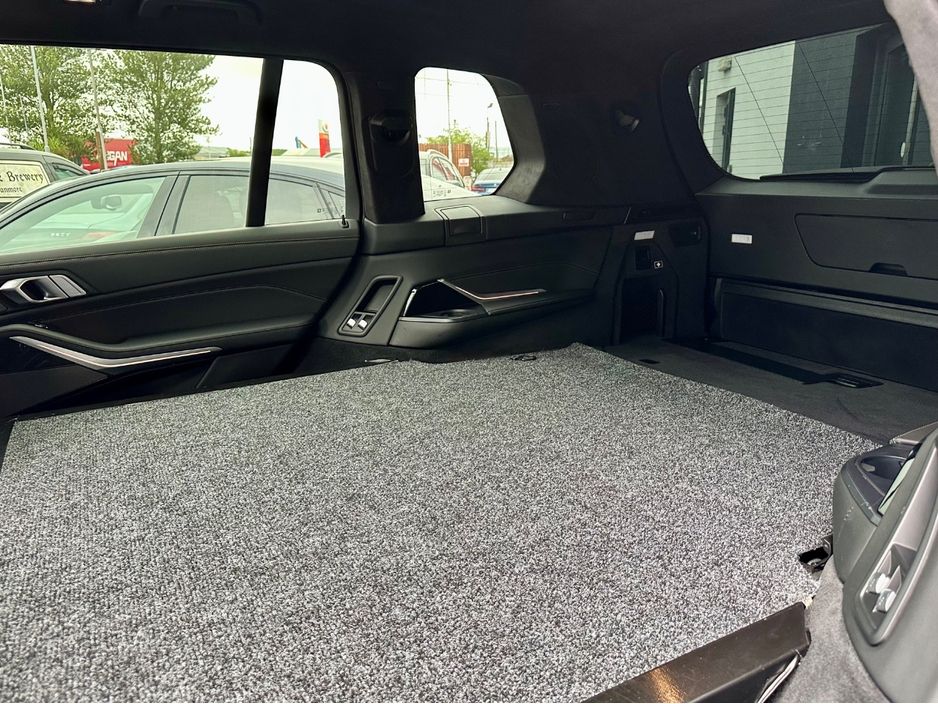 2024 BMW X7