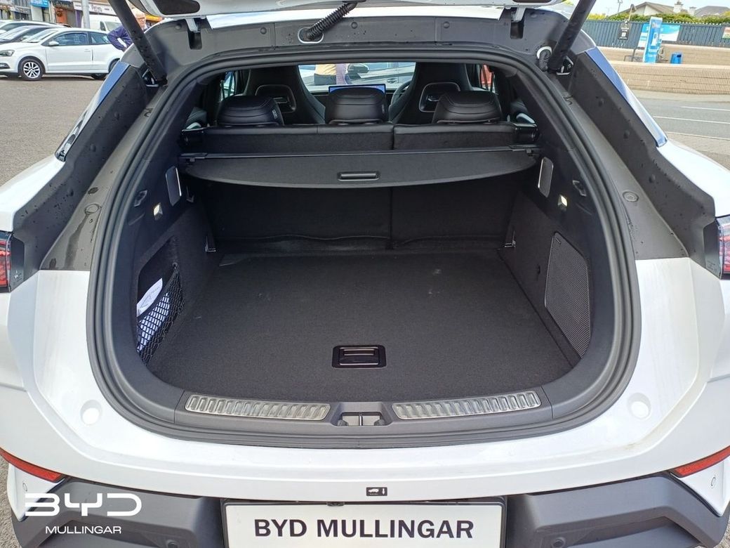 2026 BYD Sealion 7