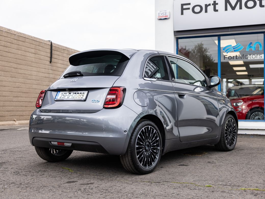 2025 Fiat 500