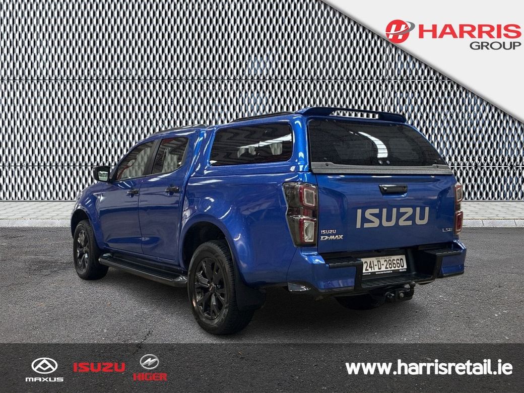 2024 Blue Isuzu D-MAX