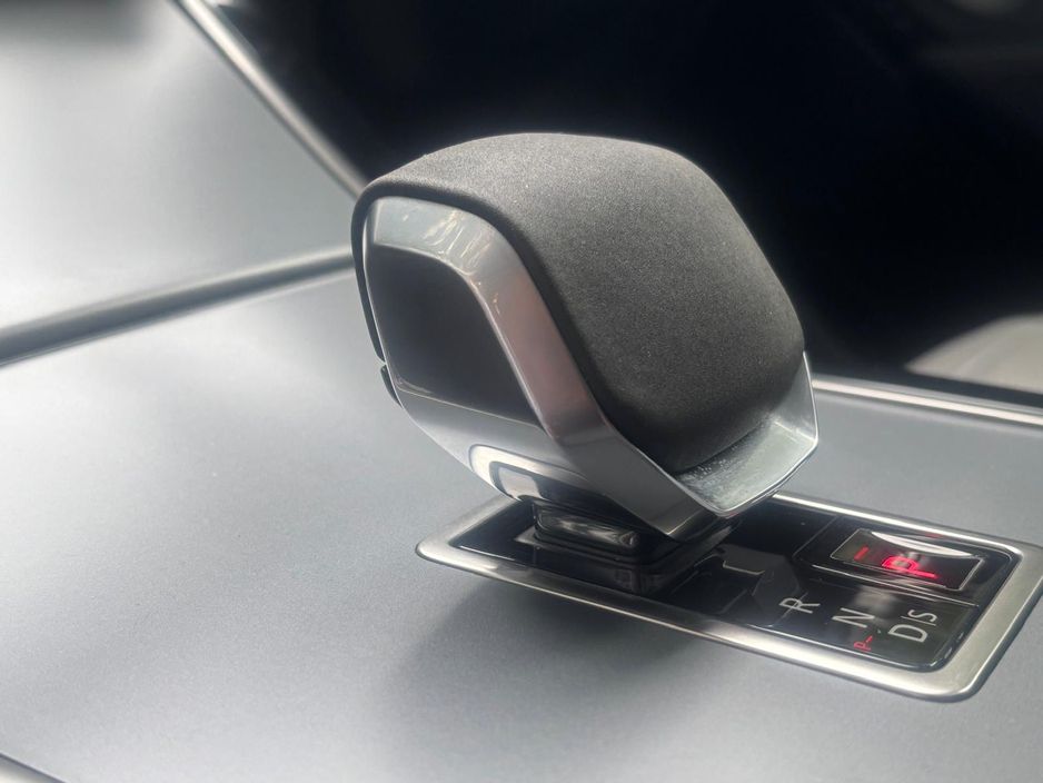 2024 Land Rover Range Rover Velar