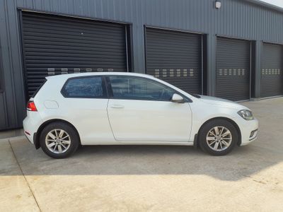 2017 Volkswagen Golf