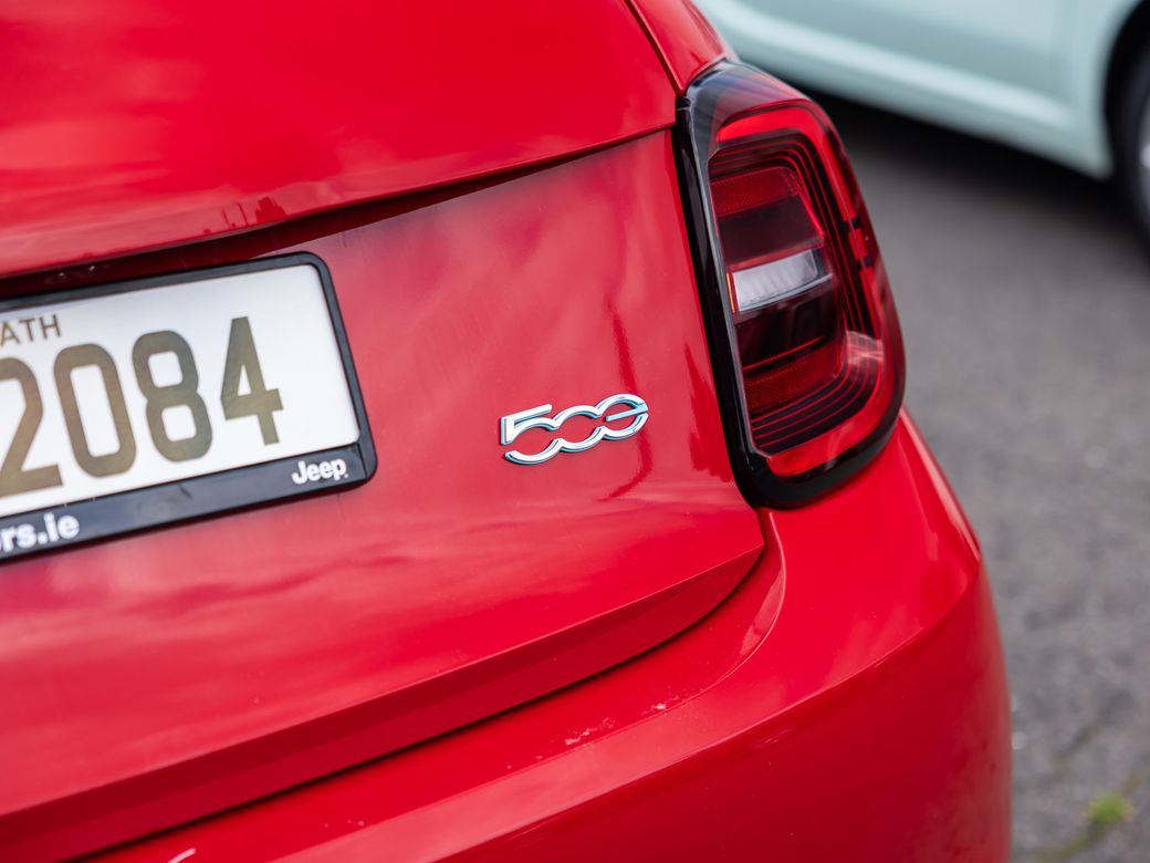 2025 Fiat 500