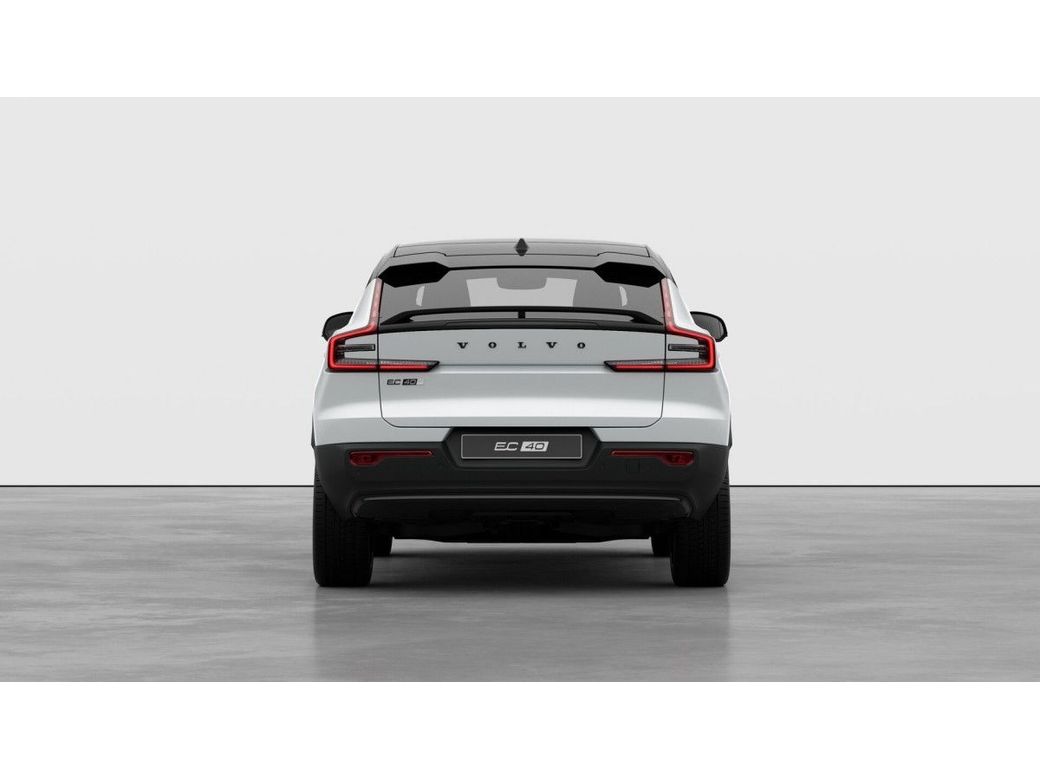 2026 Volvo EC40