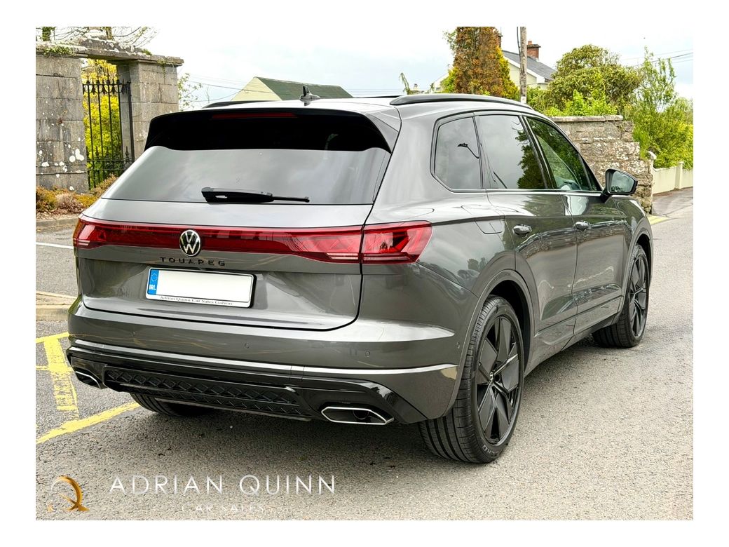 2024 Volkswagen Touareg