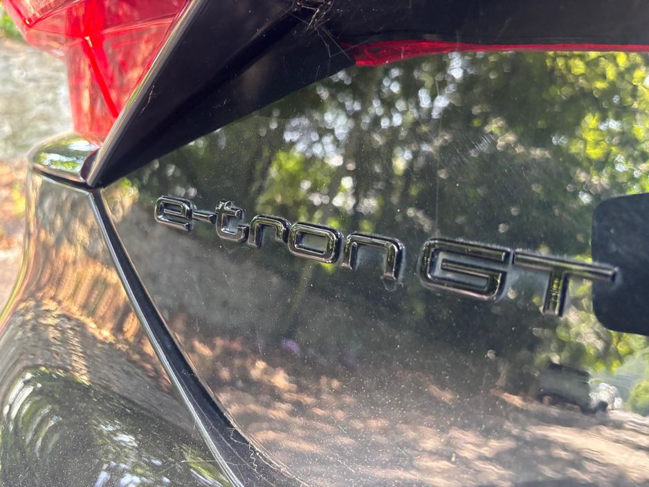 2022 Audi e-tron GT