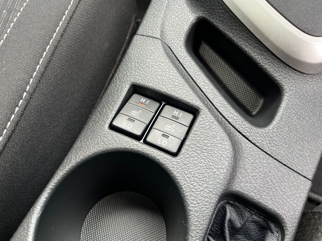 2015 Toyota Auris