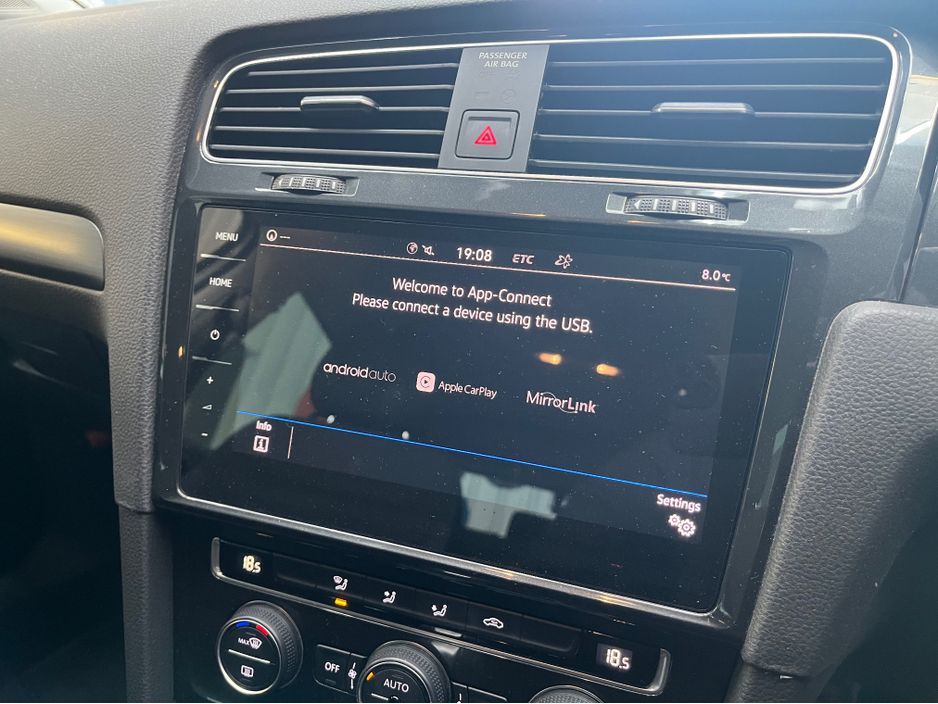 2018 Volkswagen Golf