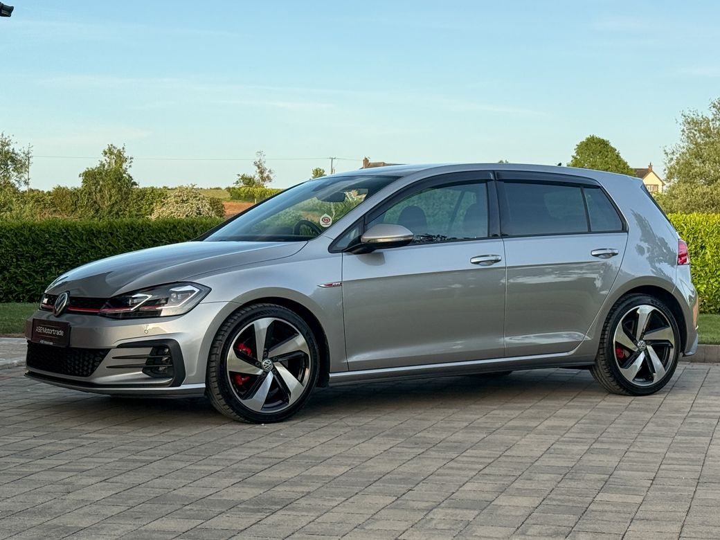 2017 Volkswagen Golf