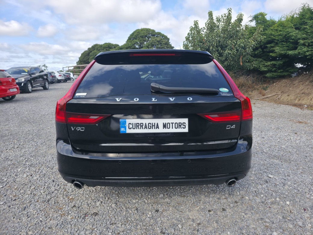 2020 Volvo V90