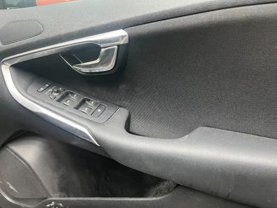 2015 Volvo V40