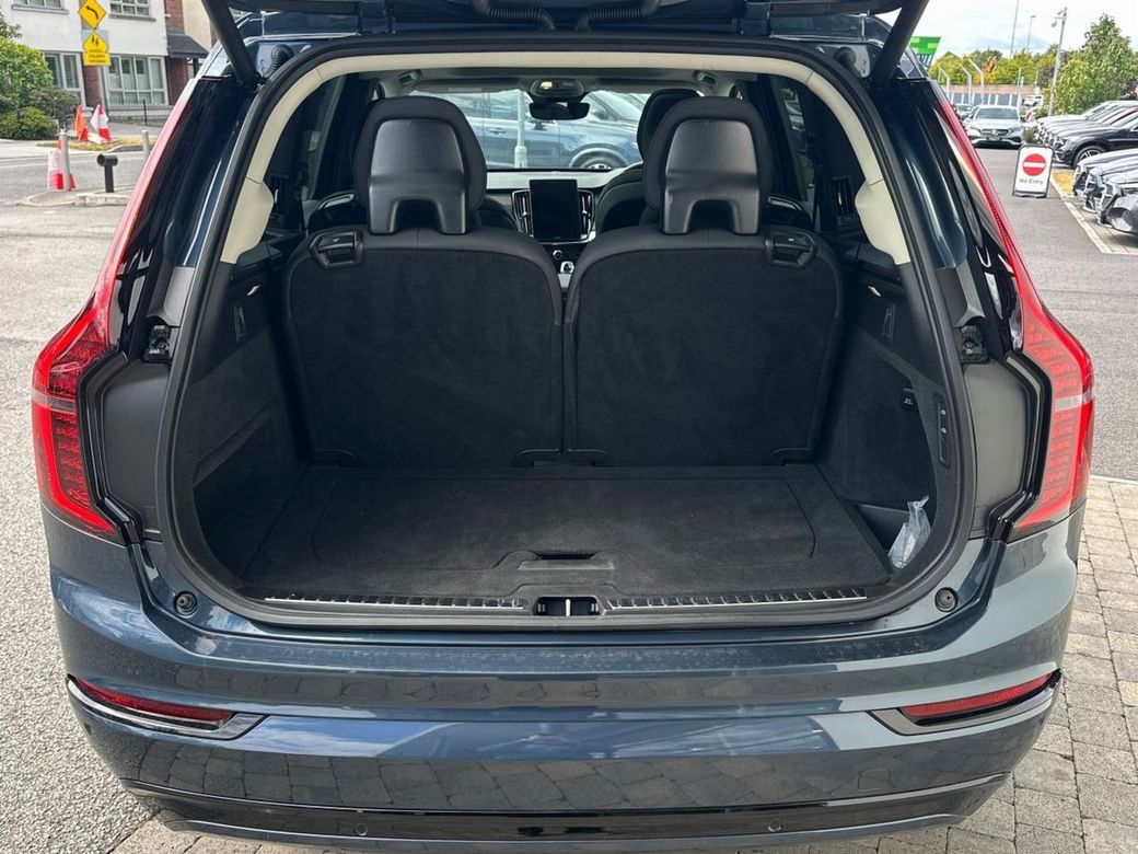 2025 Volvo XC90