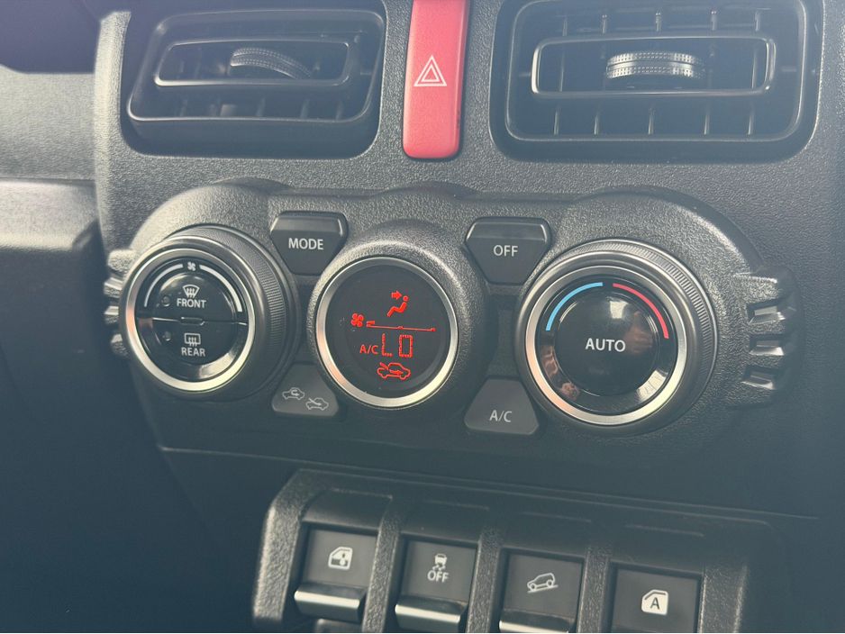 2023 Suzuki Jimny