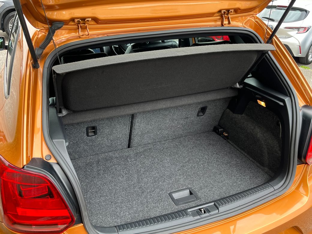 2017 Volkswagen Polo