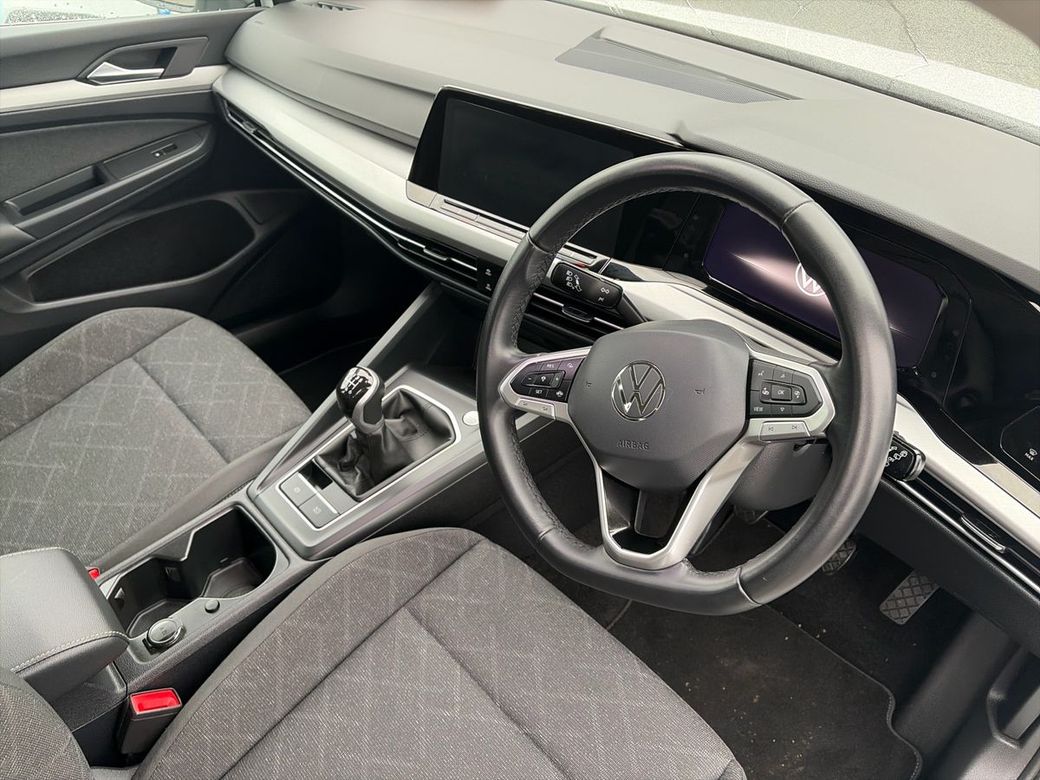 2024 Volkswagen Golf