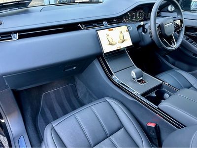 2025 Land Rover Range Rover Evoque