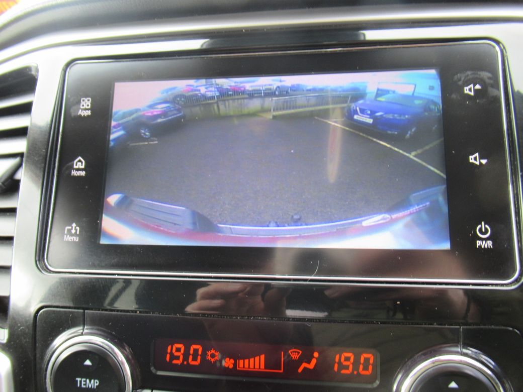 2021 Mitsubishi L200