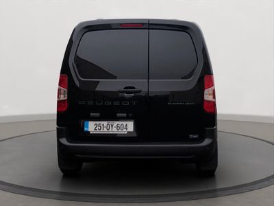 2025 Peugeot Partner