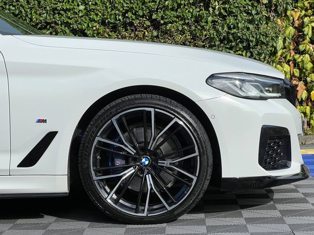 2021 BMW 5 Series