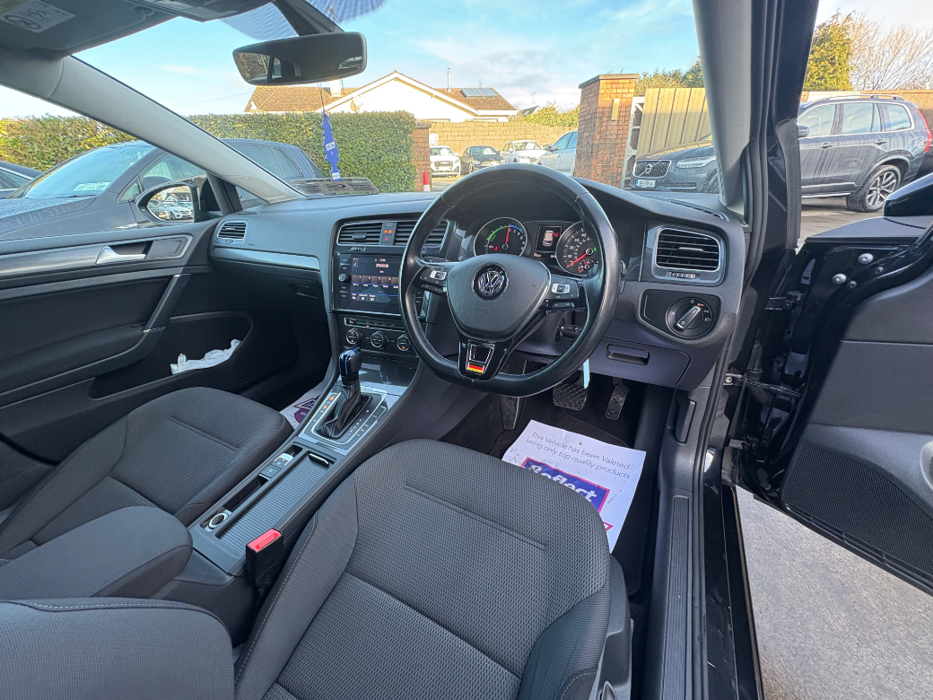 2020 Volkswagen Golf