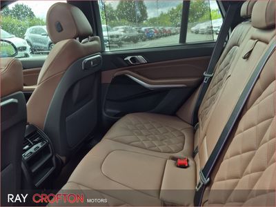 2025 BMW X5