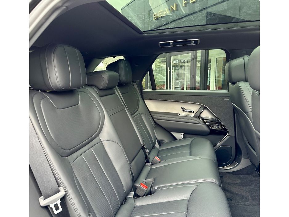 2026 Land Rover Range Rover Sport