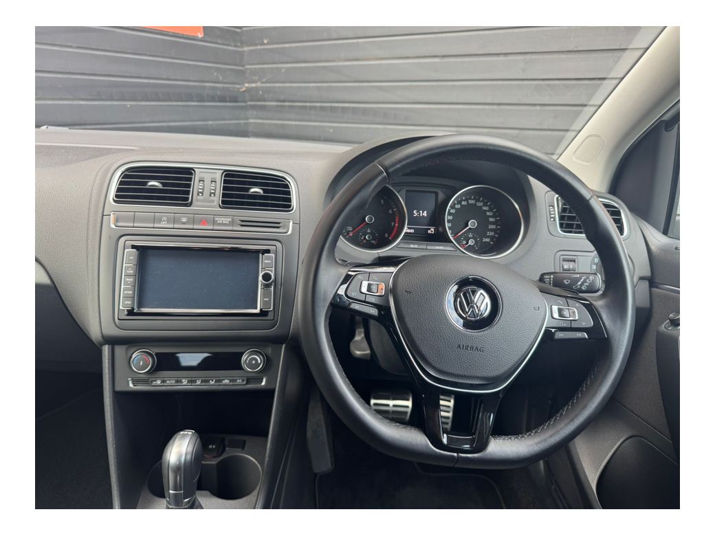 2015 Volkswagen Polo
